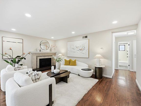 5th image of 25608 Barnard St