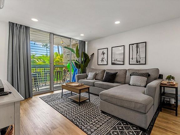 4th image of 35 Walaka St APT P203