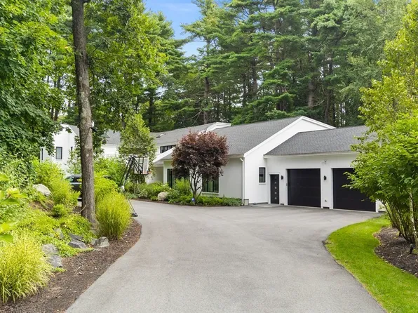 106 Windsor Rd, Needham, MA 02492