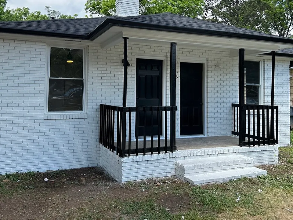 305 Orange St
