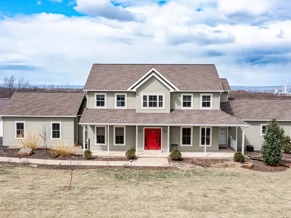 45 Sunland Dr, Danville, PA 17821