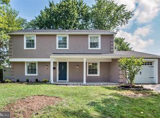 30 Beaverdale Ln, Willingboro, NJ 08046