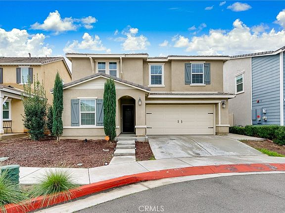 3rd image of 3682 Loheria St