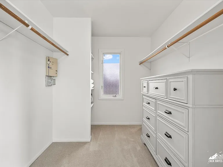 324 E Manor Ave — Photo 17