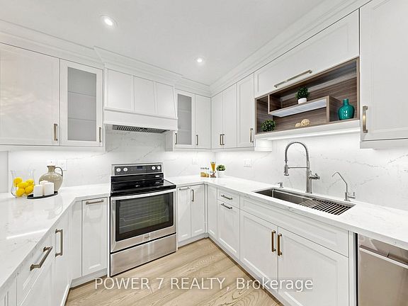 3rd image of 250 Sandale Rd