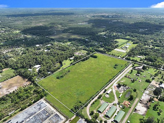 4th image of 2761 E Road