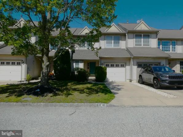 106 Kennedy Ln, Berlin, NJ 08009