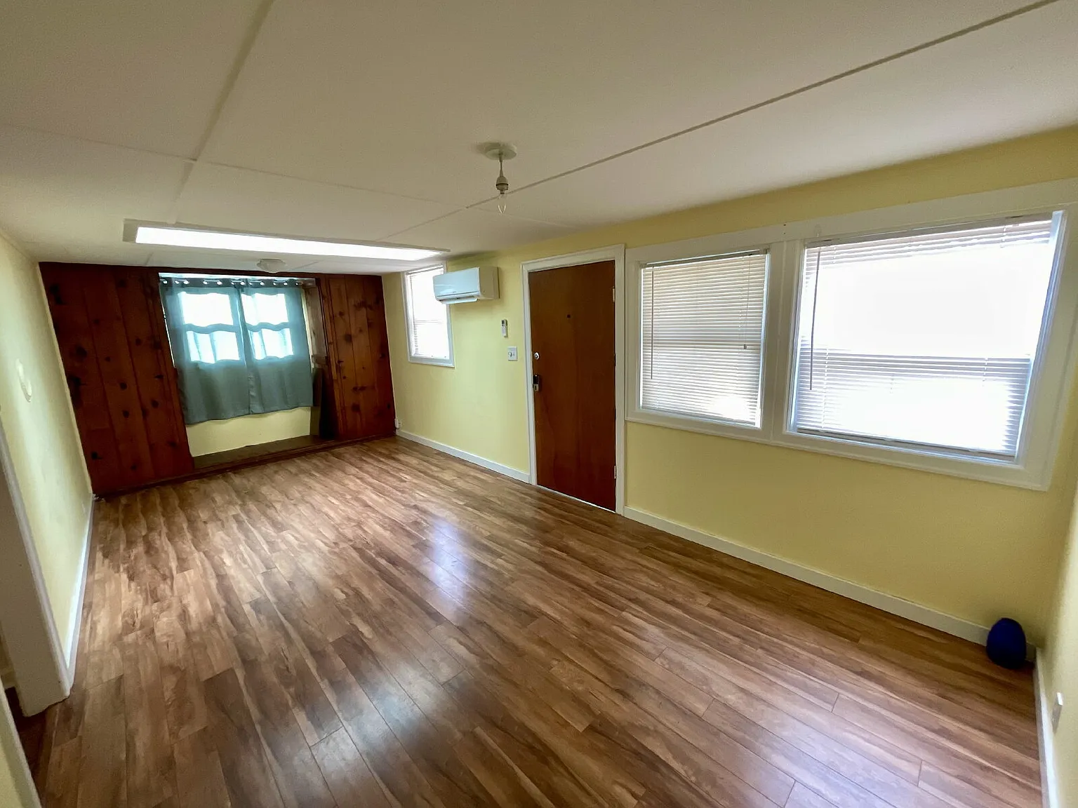 2 bed, 1.0 bath, $1,395 — Photo 4