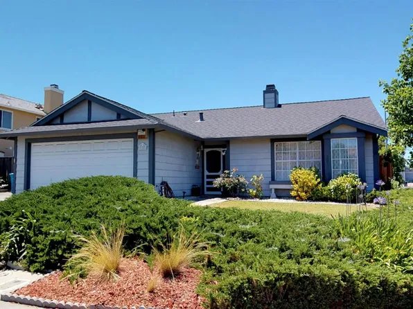 30 Canterbury Cir, Vallejo, CA 94591
