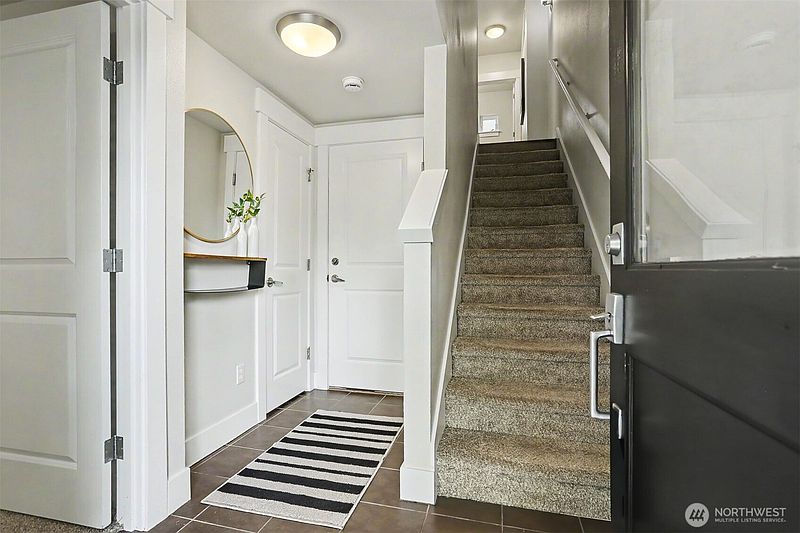 3rd image of 6003 Lanham Place SW