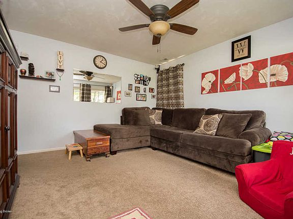 3rd image of 2243 Paris Dr