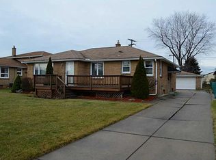 37 Nagel Dr, Cheektowaga, NY 14225