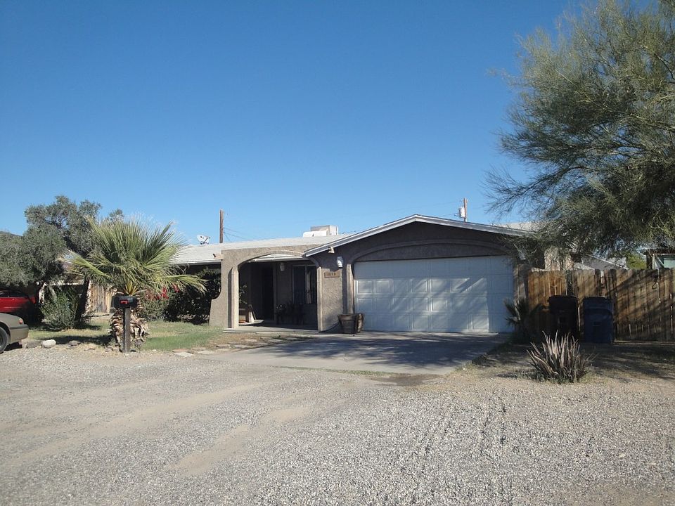 1st image of 1417 S Quartz Ave
