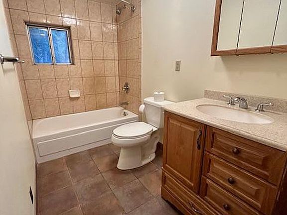 5th image of 79 BEAVER CREEK Dr