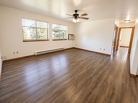 4th image of 101 Sharon St #7