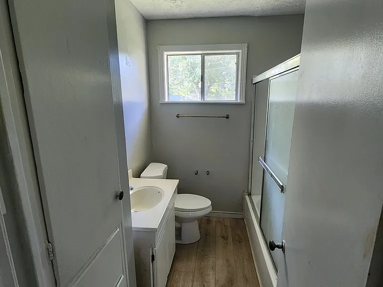 306 N Southland Dr — Photo 6