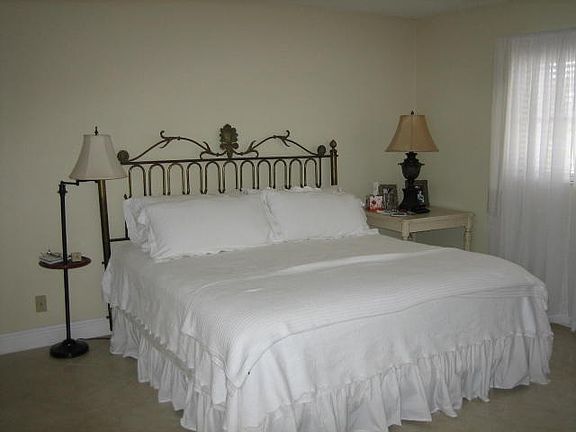 3rd image of 2638 Gately Dr E APT 2