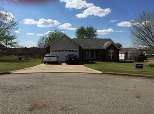 2303 Pearl Cir, Van Buren, AR 72956
