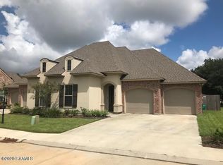 101 Chipshot Dr, Broussard, LA 70518