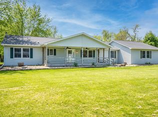 385 E Southmor Rd, Morris, IL 60450