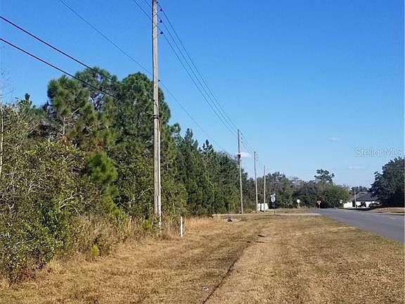 4th image of 19061 Meredith Pkwy