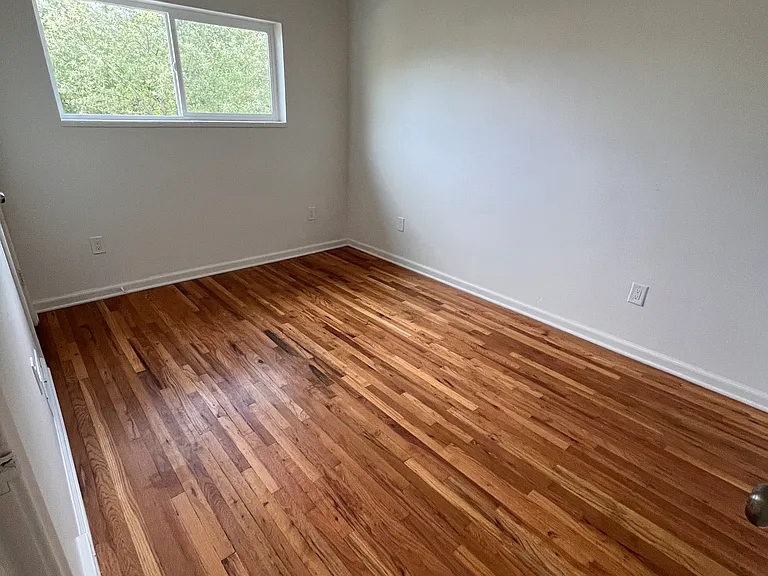 2nd upstairs bedroom