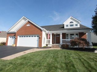 1572 Bent Maple Dr, Blacklick, OH