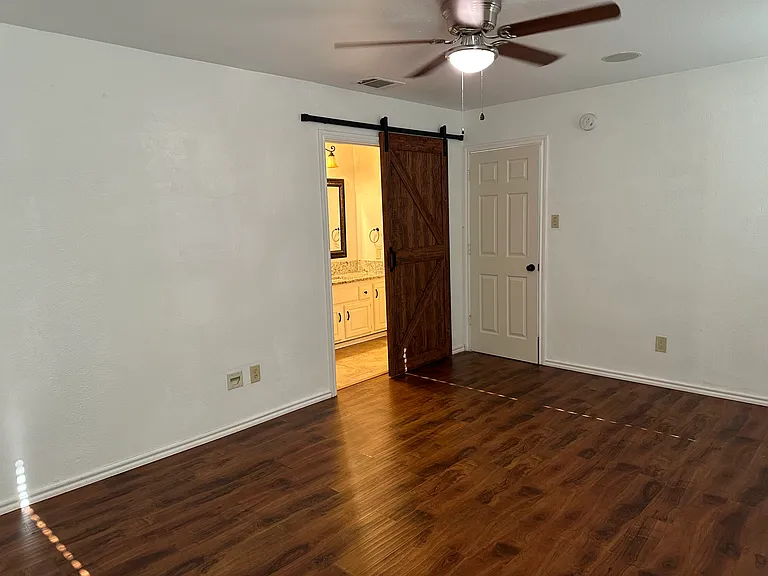 6301 Galaxie Rd — Photo 21