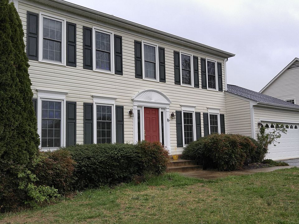 2nd image of 16 Dawson Dr
