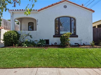 2410 W 70th St, Los Angeles, CA, 90043