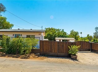 23627 Kennedy Ln, Canyon Lake, CA 92587