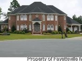 2908 Westshore Ct, Fayetteville, NC 28306