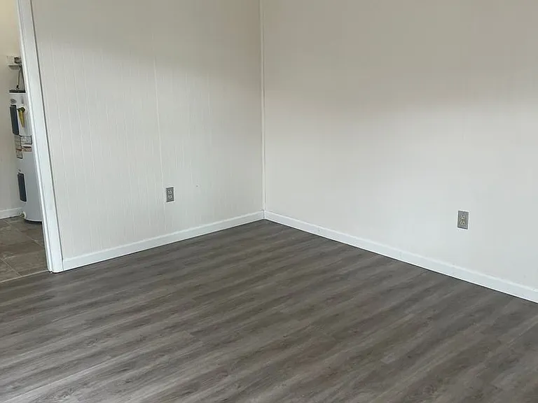 576 Depot St #578 — Photo 15