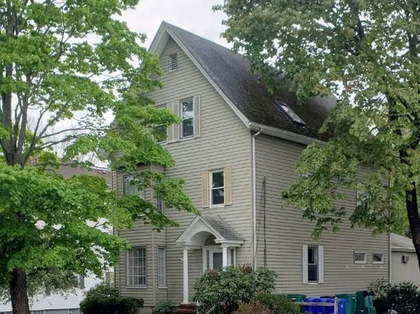 82 Dennis St #2, Attleboro, MA 02703