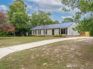 820 Algood Ave, Hope Mills, NC 28348