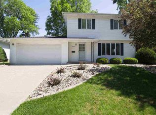 4209 35th Ave, Moline, IL 61265