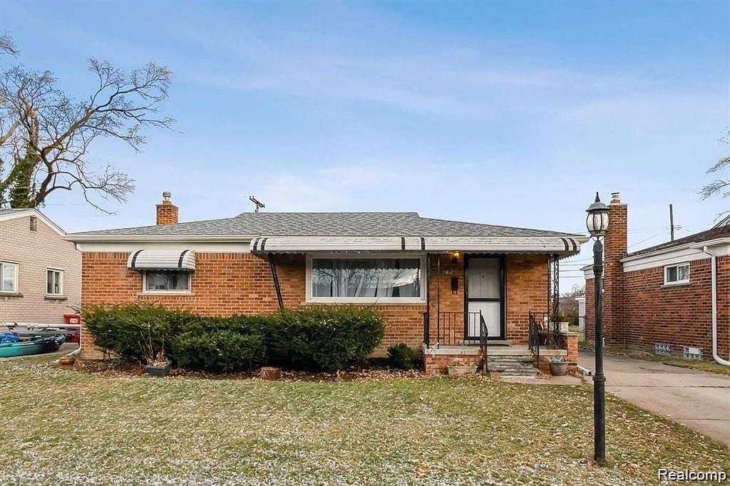 24654 Raven Ave, Eastpointe, MI 48021 MLS 20230100689 Zillow
