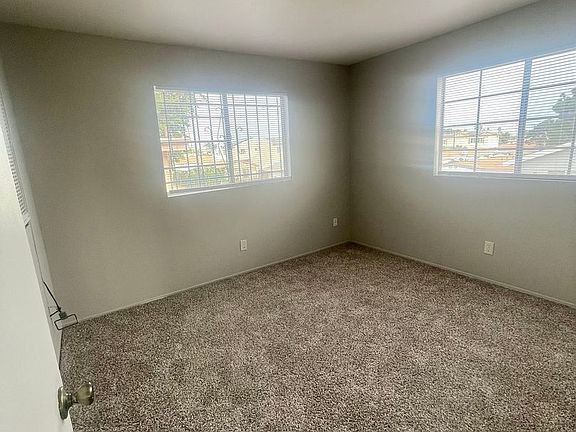 5th image of 588 8th St Unit A-f