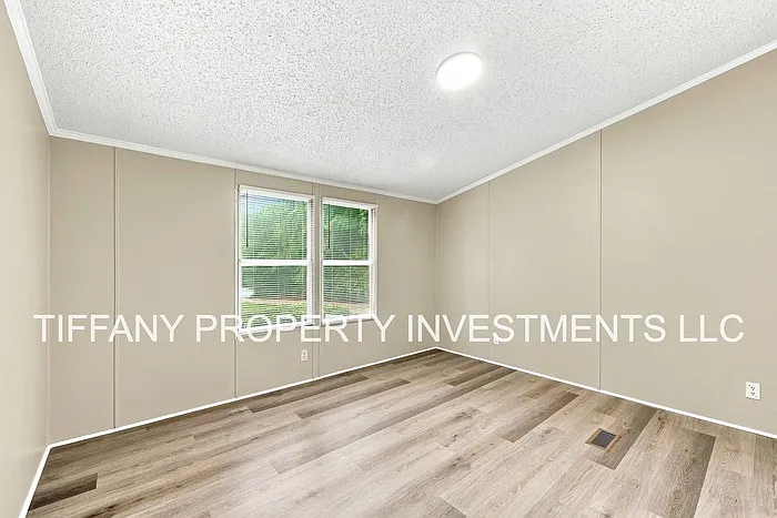 148 Helen Young Dr — Photo 13