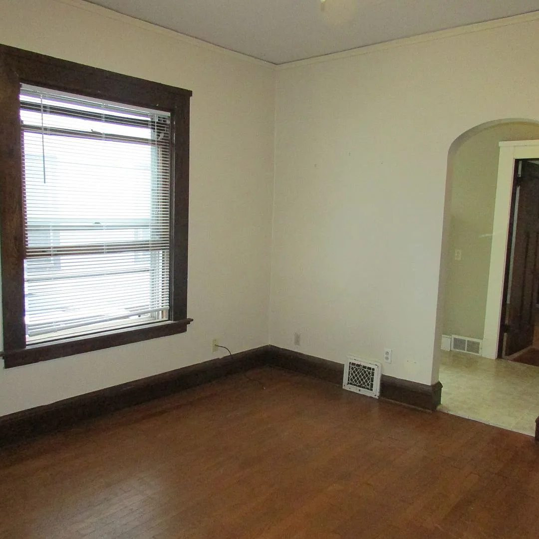 108 North Breese Terrace — Photo 4