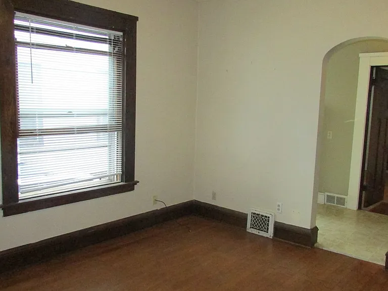 108 N Breese Ter — Photo 12