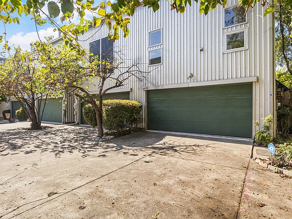 2nd image of 3809 San Jacinto St APT E