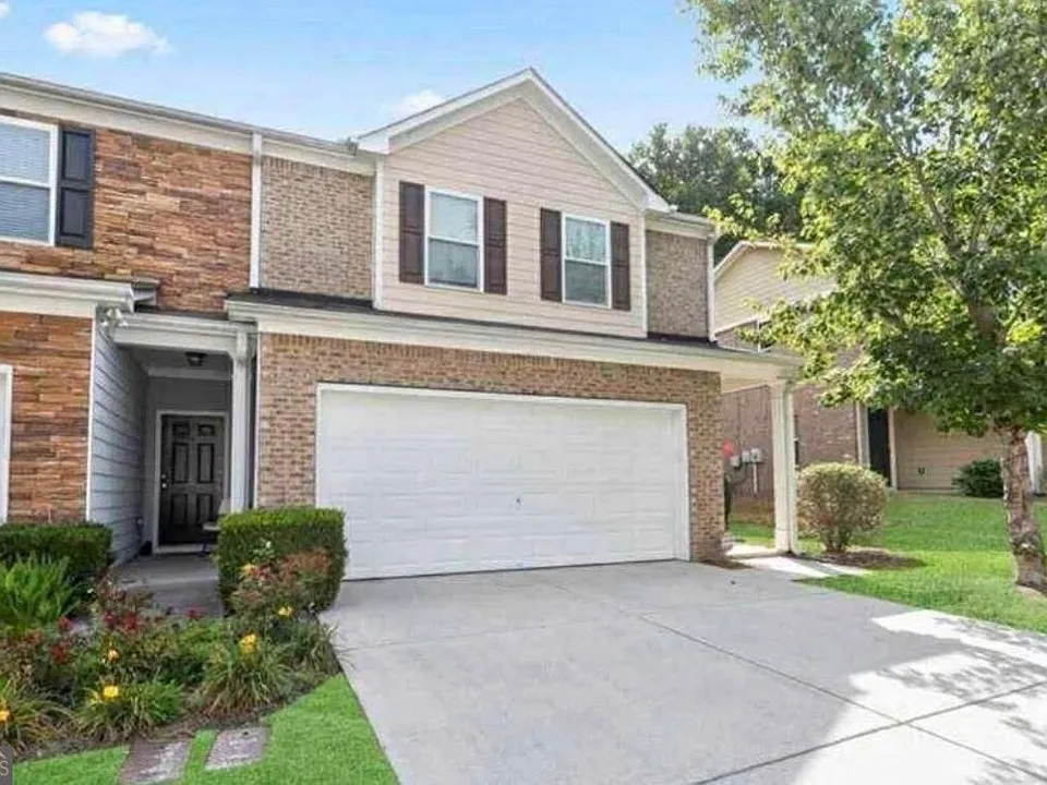 1251 Rockfield Cir