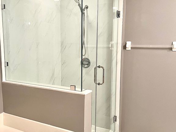 5th image of 2745 1st St APT 1006