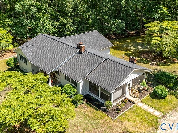 3rd image of 8315 King Dr