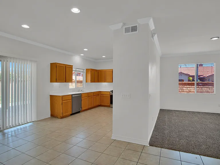 147 Playa Ct — Photo 33