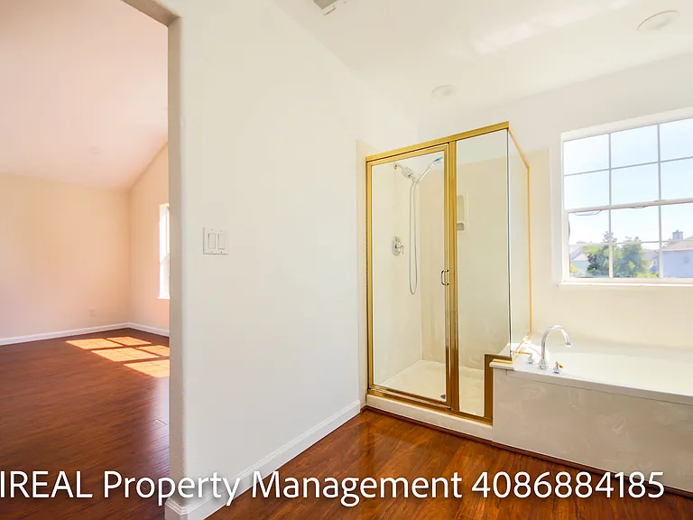 4202 Cambridge Way — Photo 27
