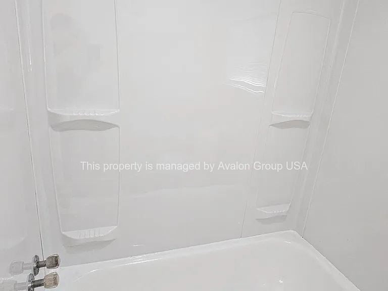9831 Ridge Blvd — Photo 3