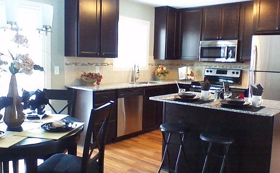 4th image of 8405 Brunswick Ave N
