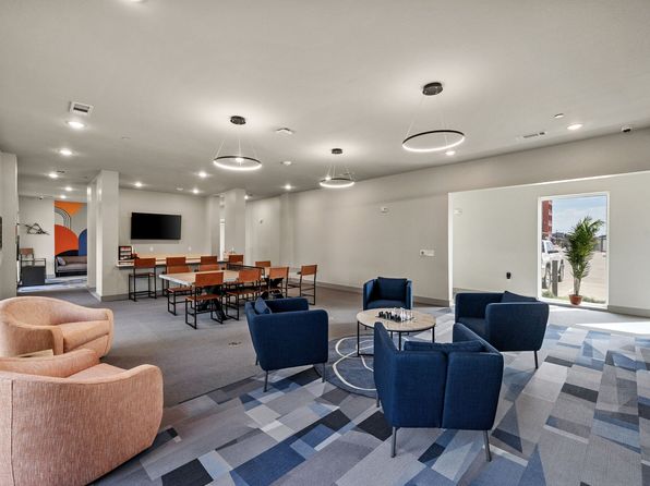 2422 S Carrier Pkwy #326